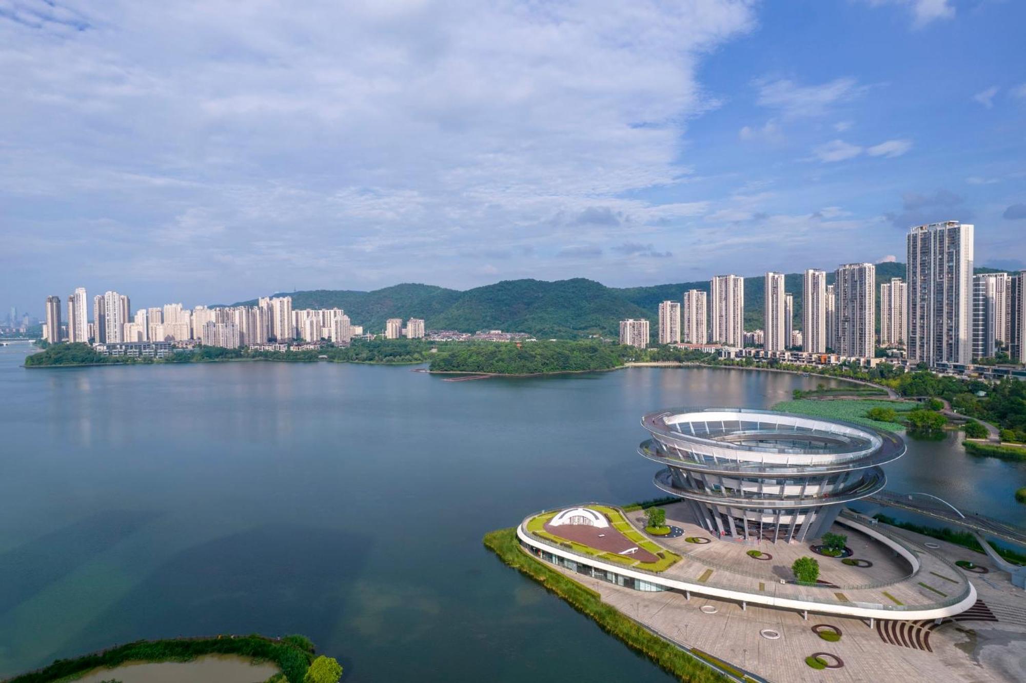 Hotel Indigo Changsha Meixi Lake Exterior foto